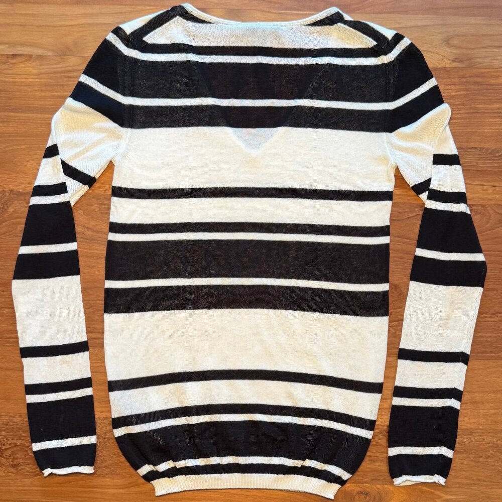 Belstaff Lightweight Cotton V-Neck Sweater XS - Picture 2 of 8